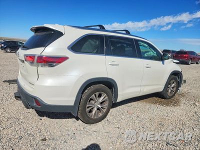 Trzecie zdjęcie samochodu z tyłu: 2014 TOYOTA HIGHLANDER XLE VIN:5TDJKRFH9ES017318 - miniatura