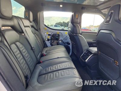 Zdjęcie 10 z 13 samochodu: 2022 RIVIAN R1T ADVENTURE VIN:7FCTGAAA3NN013741 - miniatura