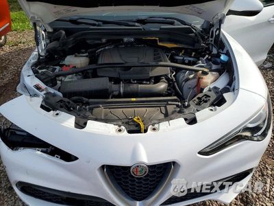Zdjęcie 12 z 14 samochodu: 2019 ALFA ROMEO STELVIO TI VIN:ZASPAKBN7K7C29566 - miniatura