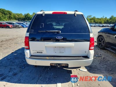 Zdjęcie 6 z 13 samochodu: 2002 FORD EXPLORER LIMITED VIN:1FMZU75W32ZB06986 - miniatura