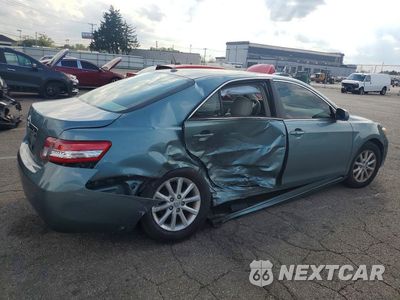 Trzecie zdjęcie samochodu z tyłu: 2011 TOYOTA CAMRY XLE V6 VIN:4T1BK3EK0BU621275 - miniatura