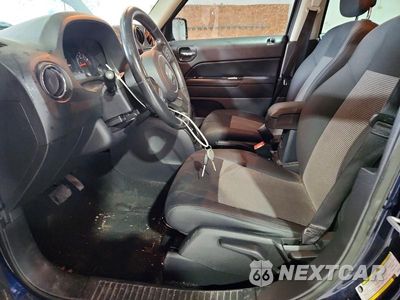 Zdjęcie 7 z 12 samochodu: 2012 JEEP PATRIOT VIN:1C4NJPAB2CD594812 - miniatura
