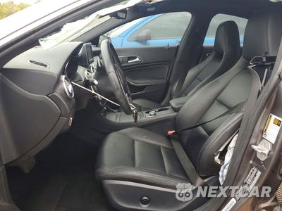 Zdjęcie 7 z 12 samochodu: 2014 MERCEDES-BENZ CLA 250 VIN:WDDSJ4EB8EN097682 - miniatura