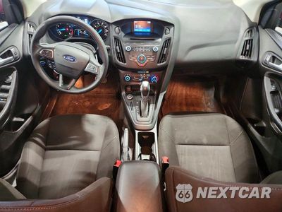 Zdjęcie 8 z 12 samochodu: 2015 FORD FOCUS SE VIN:1FADP3K2XFL374738 - miniatura