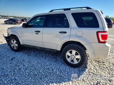 Drugie zdjęcie samochodu z przodu: 2012 FORD ESCAPE XLT VIN:1FMCU0DG5CKA00427 - miniatura