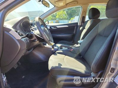 Zdjęcie 7 z 13 samochodu: 2017 NISSAN SENTRA S VIN:3N1AB7AP6HY377231 - miniatura