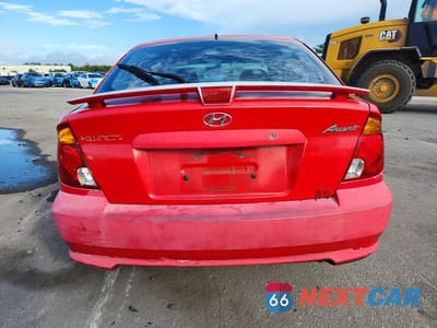 Zdjęcie 6 z 12 samochodu: 2005 HYUNDAI ACCENT GLS VIN:KMHCG35C35U367516 - miniatura