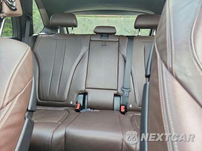 Zdjęcie 10 z 13 samochodu: 2015 BMW X5 XDRIVE50I VIN:5UXKR6C58F0J77895 - miniatura