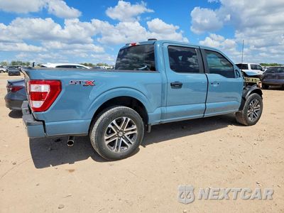Trzecie zdjęcie samochodu z tyłu: 2023 FORD F150 SUPERCREW VIN:1FTEW1CP3PKD17658 - miniatura