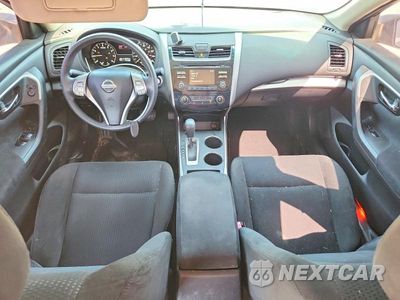 Zdjęcie 8 z 12 samochodu: 2015 NISSAN ALTIMA 2.5 S VIN:1N4AL3AP6FN365843 - miniatura