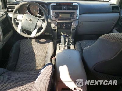 Zdjęcie 8 z 12 samochodu: 2011 TOYOTA 4RUNNER SR5 VIN:JTEBU5JR8B5048564 - miniatura