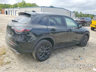 Trzecie zdjęcie samochodu z tyłu: 2025 HONDA HR-V SPORT VIN:3CZRZ2H53SM786704 - miniatura