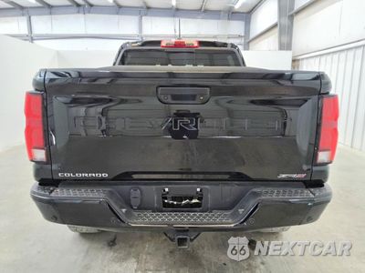Zdjęcie 6 z 12 samochodu: 2025 CHEVROLET COLORADO ZR2 VIN:1GCPTFEK0S1242576 - miniatura