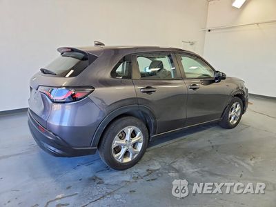 Trzecie zdjęcie samochodu z tyłu: 2023 HONDA HR-V LX VIN:3CZRZ2H31PM747423 - miniatura