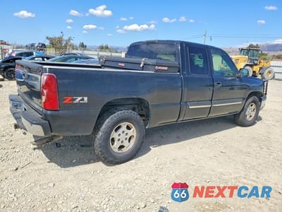 Trzecie zdjęcie samochodu z tyłu: 2003 CHEVROLET SILVERADO K1500 VIN:2GCEK19T031148774 - miniatura