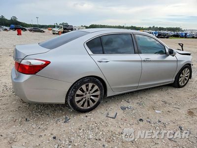 Trzecie zdjęcie samochodu z tyłu: 2013 HONDA ACCORD EX VIN:1HGCR2F76DA193002 - miniatura