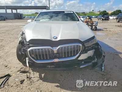 Piąte zdjęcie samochodu w środku: 2025 BMW 530 I VIN:WBA43FJ08SCU69393 - miniatura