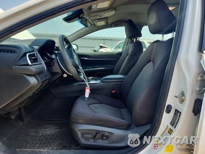 Zdjęcie 7 z 12 samochodu: 2018 TOYOTA CAMRY LE VIN:4T1B11HK2JU042421 - miniatura