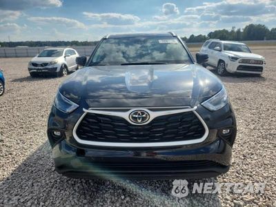 Piąte zdjęcie samochodu w środku: 2026 TOYOTA HIGHLANDER XLE VIN:5TDKDRBH4TS600333 - miniatura