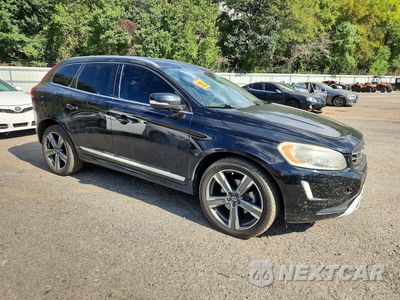 Czwarte zdjęcie samochodu z boku: 2017 VOLVO XC60 T6 DYNAMIC VIN:YV449MRR0H2059854 - miniatura