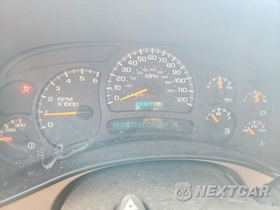 Zdjęcie 9 z 13 samochodu: 2004 CHEVROLET SILVERADO K2500 HEAVY DUTY VIN:1GCHK23U94F236656 - miniatura