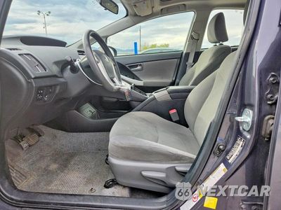 Zdjęcie 7 z 12 samochodu: 2013 TOYOTA PRIUS THREE VIN:JTDKN3DU9D5567079 - miniatura
