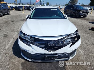 Piąte zdjęcie samochodu w środku: 2024 TOYOTA CAMRY LE VIN:4T1C11AK4RU220095 - miniatura