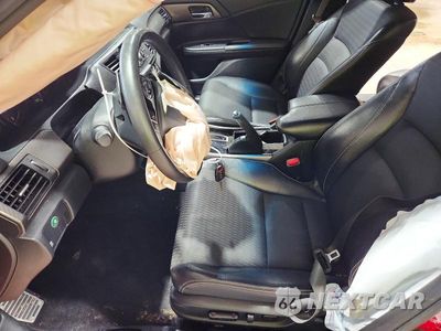 Zdjęcie 7 z 12 samochodu: 2016 HONDA ACCORD SPORT VIN:1HGCR2F50GA096607 - miniatura