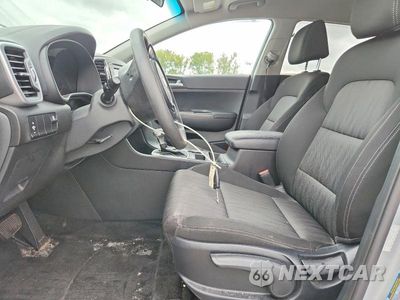 Zdjęcie 7 z 14 samochodu: 2017 KIA SPORTAGE LX VIN:KNDPMCAC6H7139999 - miniatura