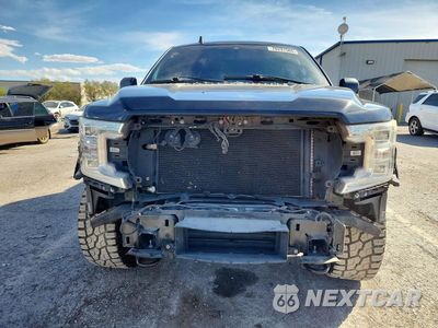 Piąte zdjęcie samochodu w środku: 2019 FORD F150 SUPERCREW VIN:1FTEW1E49KKC60572 - miniatura