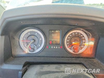 Zdjęcie 9 z 12 samochodu: 2015 RAM 2500 ST VIN:3C6UR5HL7FG544705 - miniatura