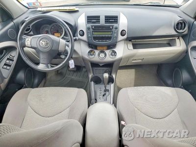Zdjęcie 8 z 14 samochodu: 2008 TOYOTA RAV4 LIMITED VIN:JTMZD31V586072408 - miniatura