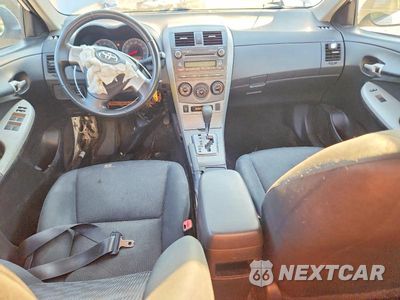 Zdjęcie 8 z 12 samochodu: 2010 TOYOTA COROLLA S VIN:1NXBU4EE6AZ227773 - miniatura