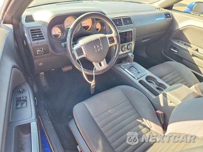 Zdjęcie 8 z 13 samochodu: 2012 DODGE CHALLENGER SXT VIN:2C3CDYAG9CH257559 - miniatura