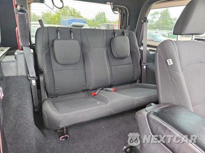 Zdjęcie 10 z 12 samochodu: 2021 JEEP WRANGLER SPORT VIN:1C4HJXAG5MW576013 - miniatura