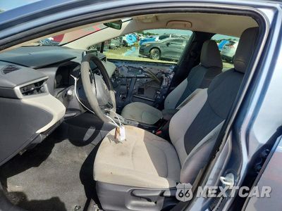 Zdjęcie 7 z 13 samochodu: 2020 TOYOTA COROLLA LE VIN:JTDEPRAE5LJ062069 - miniatura
