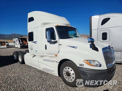 Zdjęcie 14 z 14 samochodu: 2019 INTERNATIONAL LT625 SEMI TRUCK VIN:3HSDZAPR5KN307070 - miniatura