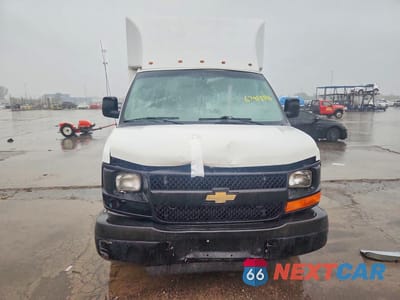 Piąte zdjęcie samochodu w środku: 2017 CHEVROLET EXPRESS DELIVERY TRUCK VIN:1GB0GRFG6H1124949 - miniatura