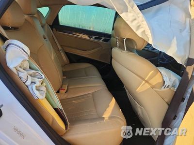 Zdjęcie 10 z 12 samochodu: 2015 HYUNDAI GENESIS 3.8L VIN:KMHGN4JE8FU065922 - miniatura