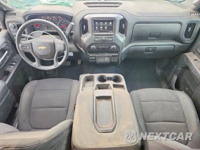Zdjęcie 8 z 12 samochodu: 2023 CHEVROLET SILVERADO K2500 CUSTOM VIN:2GC4YME78P1720331 - miniatura