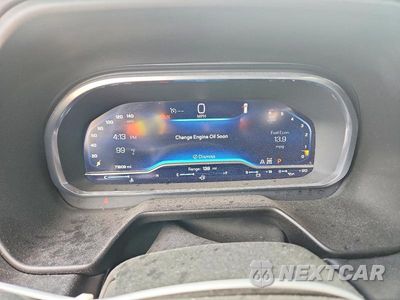 Zdjęcie 9 z 13 samochodu: 2024 CHEVROLET SUBURBAN K1500 Z71 VIN:1GNSKDKD9RR130627 - miniatura