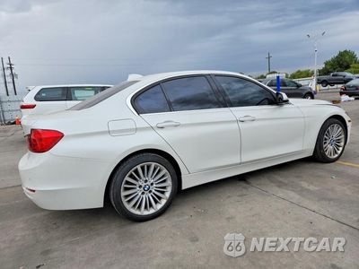 Trzecie zdjęcie samochodu z tyłu: 2014 BMW 328 XI VIN:WBA3B3C5XEF545365 - miniatura