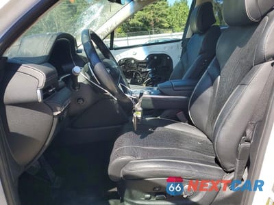 Zdjęcie 7 z 14 samochodu: 2022 GENESIS GV80 2.5T VIN:KMUHBDSB2NU098870 - miniatura