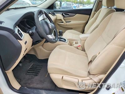 Zdjęcie 7 z 13 samochodu: 2016 NISSAN ROGUE S VIN:KNMAT2MV5GP628005 - miniatura