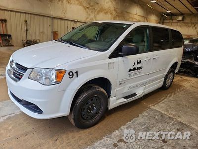 2015 DODGE GRAND CARAVAN SE 2C7WDGBG7FR642847 - główne zdjęcie licytacji z USA - miniatura