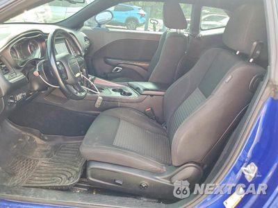 Zdjęcie 7 z 12 samochodu: 2019 DODGE CHALLENGER SXT VIN:2C3CDZGG5KH701094 - miniatura