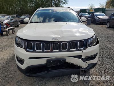 Piąte zdjęcie samochodu w środku: 2018 JEEP COMPASS LATITUDE VIN:3C4NJDBB6JT492109 - miniatura