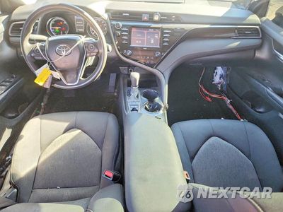 Zdjęcie 8 z 12 samochodu: 2020 TOYOTA CAMRY LE VIN:4T1C31AK3LU523483 - miniatura