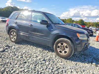 Czwarte zdjęcie samochodu z boku: 2008 SUZUKI GRAND VITARA VIN:JS3TE941084101650 - miniatura
