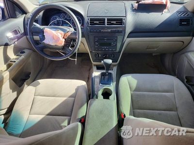 Zdjęcie 8 z 12 samochodu: 2007 FORD FUSION SE VIN:3FAHP07107R211079 - miniatura